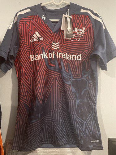 Nwt adidas munster rugby - nwt,